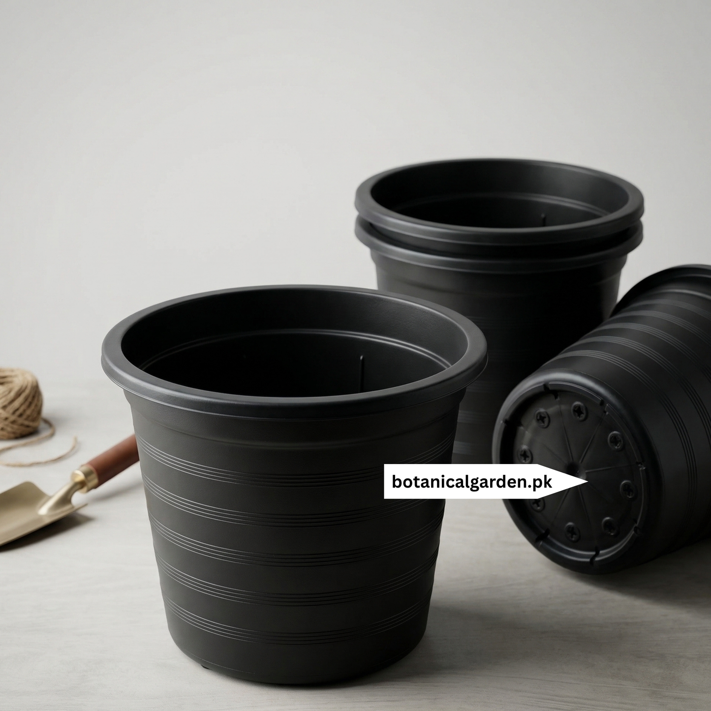 Heavy-Duty Plastic Nursery Planter 15inch