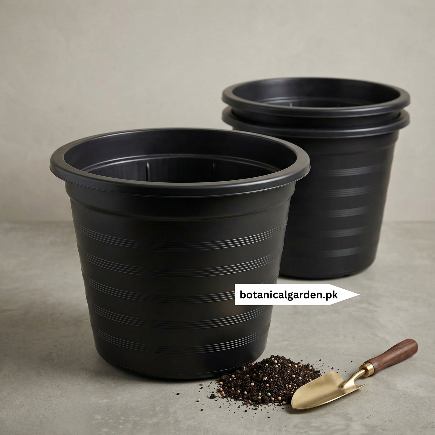 Heavy-Duty Plastic Nursery Planter 15inch