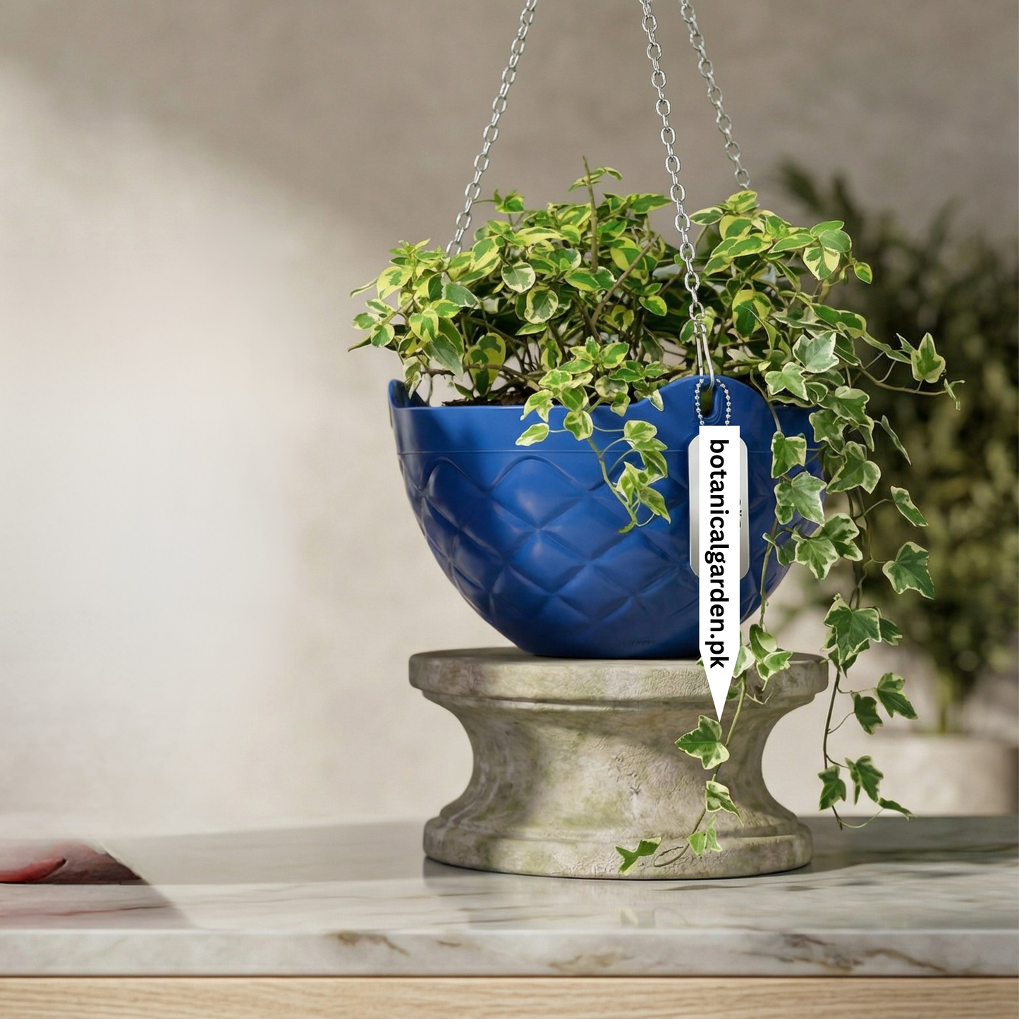 Diamond Pattern Hanging Chain Basket