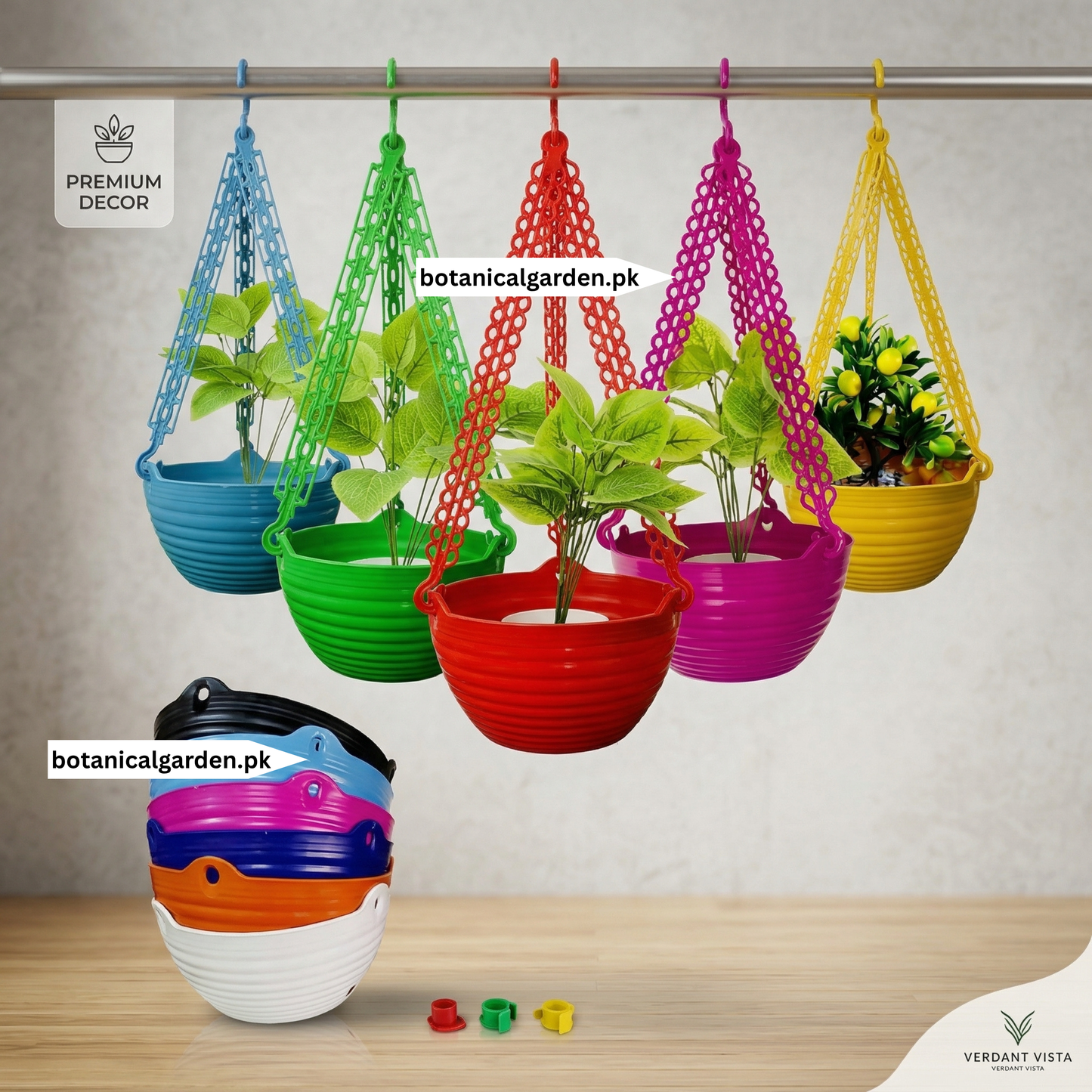 Ribbed Pattern Hanging Basket With Plastic Chain